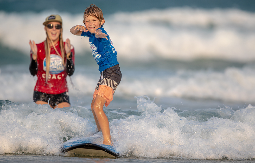 Experience the thrill of riding a wave with this awesome 2hr beginner surf lesson! 